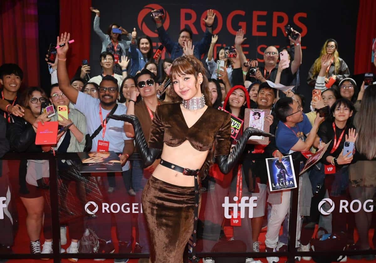 Blackpink superstar Lisa sparks fan frenzy at TIFF documentary premiere