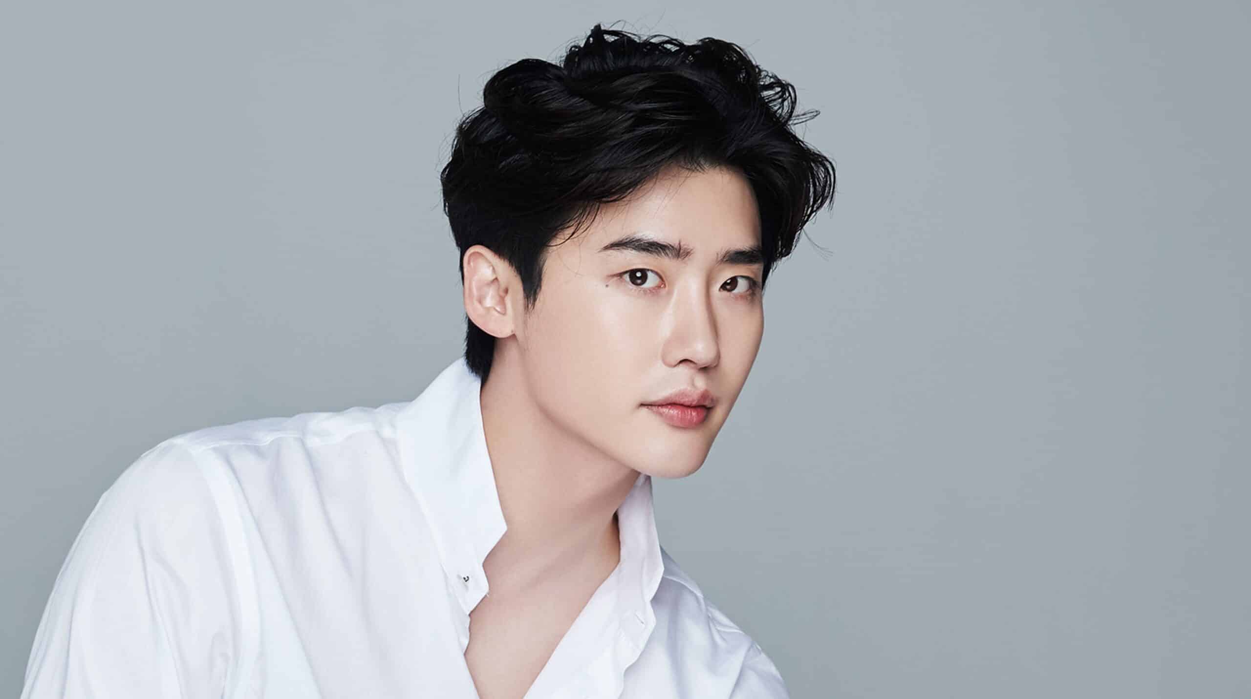 Lee Jong-suk exits upcoming romance drama citing scheduling conflicts