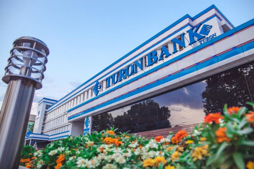 «Turonbank», «O‘zexpomarkaz» va Xalqaro biznes markazi sotiladi