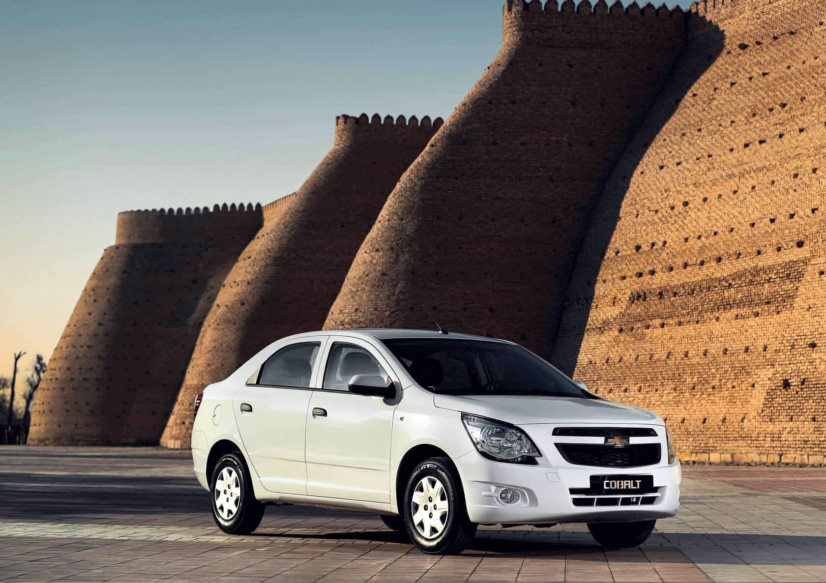 Где Chevrolet Cobalt дешевле — в Узбекистане или Казахстане
Chevrolet Cobalt
Cobalt