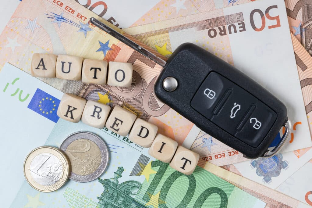 Banklarda avtokredit va mikroqarzlar bo‘yicha foiz stavkalari oshdi