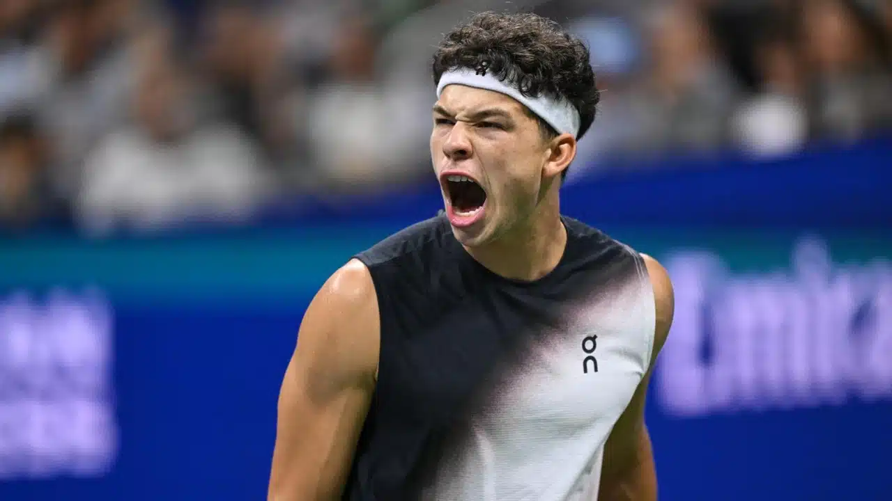 Shelton defeats Tiafoe to set up Zverev showdown in US Open final