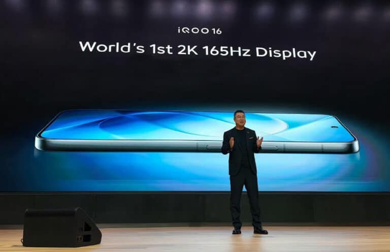 iQOO 16 замахнулся на рекорд среди смартфонов с экраном 2K на 165 Гц