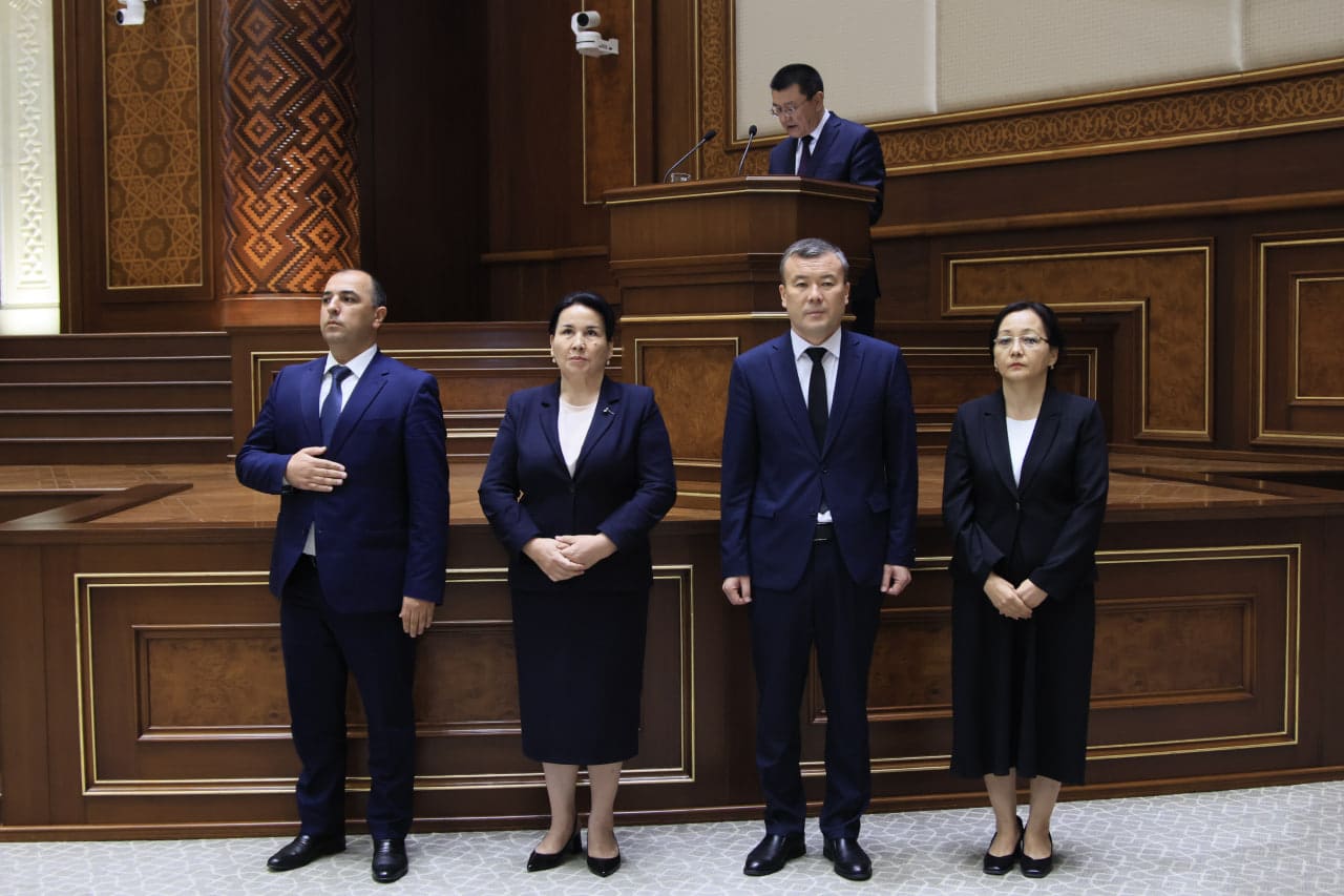 Oliy va Konstitutsiyaviy sud tarkibida o‘zgarishlar bo‘ldi