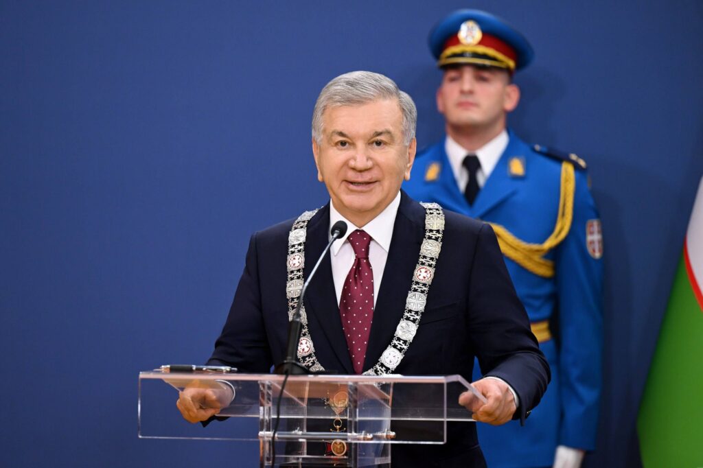 Tinim bilmayotgan Mirziyoyev, arosatdagi o‘zbek alifbosi — hafta dayjesti