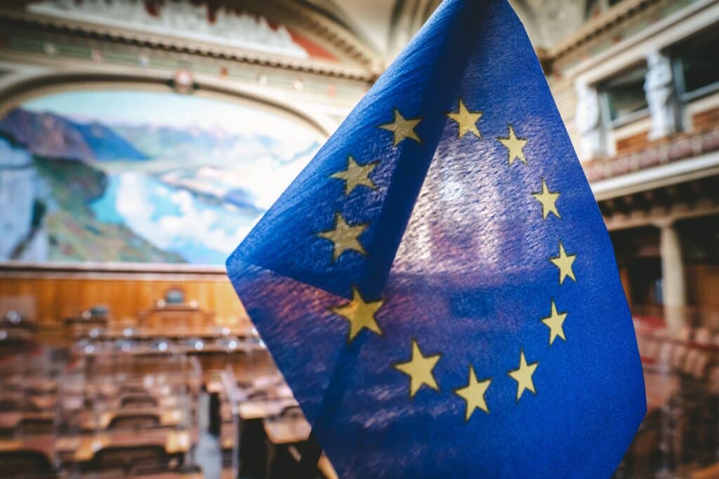 Yevropa Ittifoqi 13 yoshgacha bo‘lgan bolalarga ijtimoiy tarmoqlarni taqiqlamoqchi
