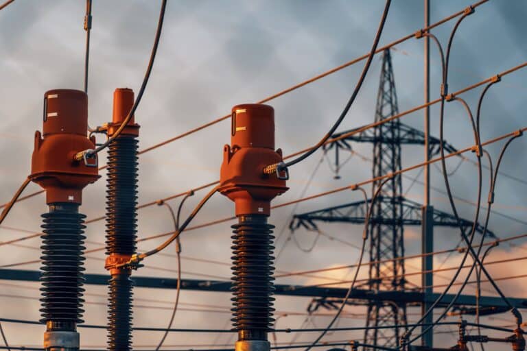 O‘zbekistonda elektr ishlab chiqarish quvvati 2030-yilgacha 46,1 GVtga yetkaziladi