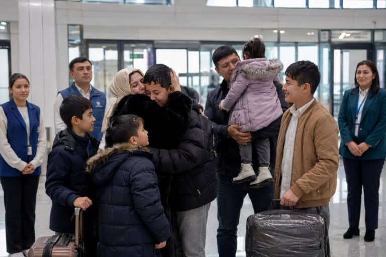 Rossiyada ota-ona qaramog‘isiz qolgan 12 nafar bola O‘zbekistonga qaytarildi