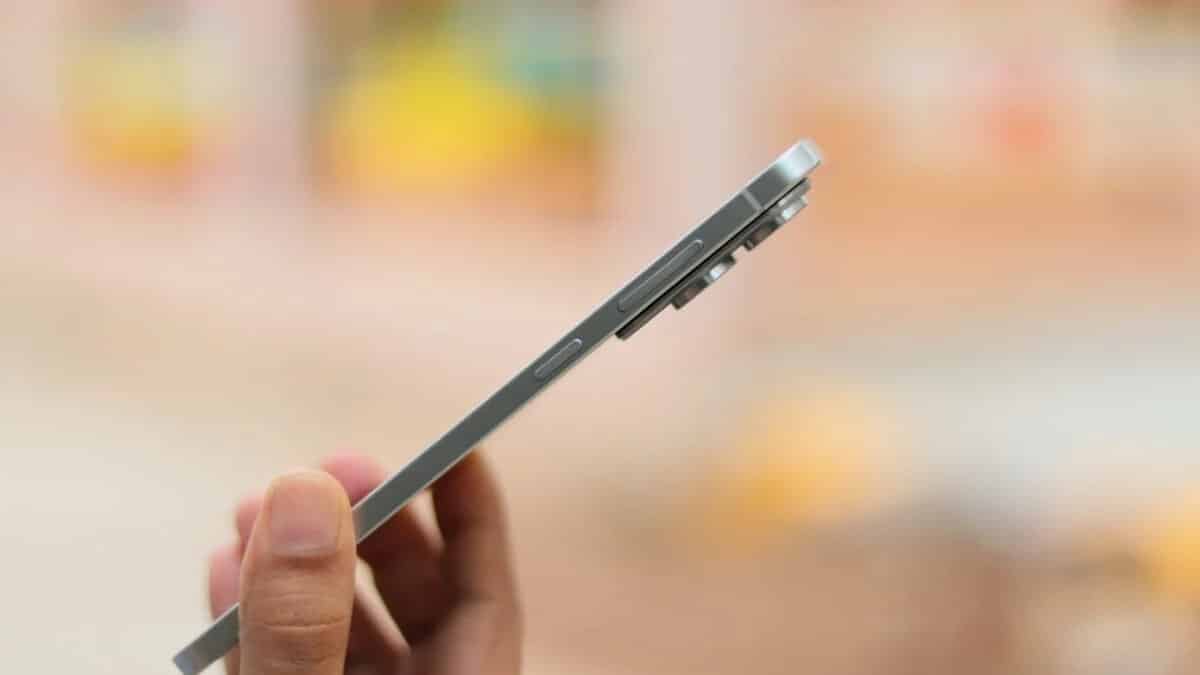 Samsung Galaxy S27 Edge 2027-yilda qaytishi mumkin