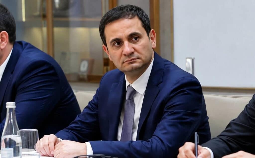 Alisher Samadov o‘rniga Timur Butunbayev: Prezident Administratsiyasida o‘zgarish bo‘ldi