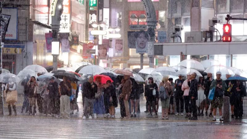 Yaponiyada tayfun sabab 1,9 mln kishi evakuatsiya qilinmoqda