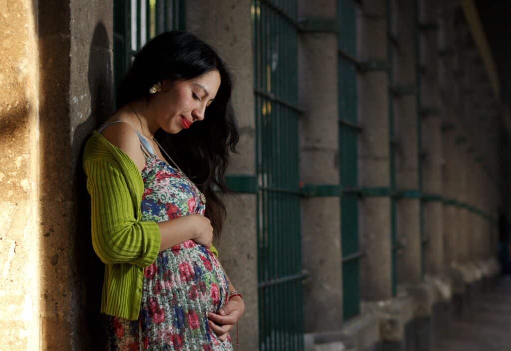 US widens birth-tourism visa crackdown as Xi arrives