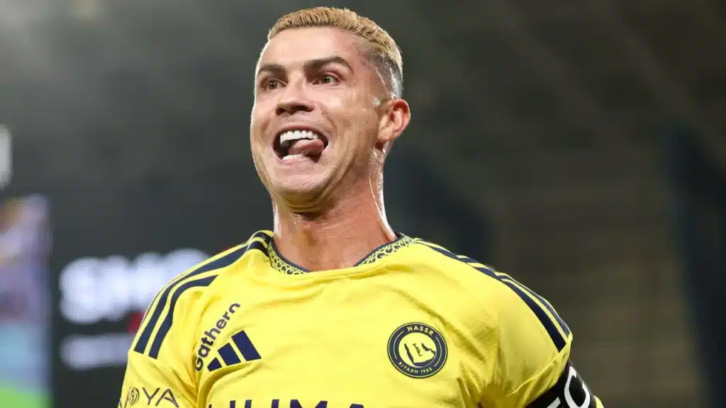 Ronaldu Instagram’dagi bitta reklama postidan qancha topadi