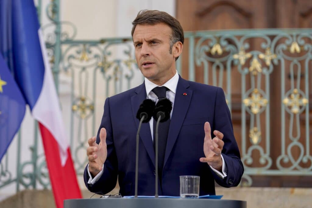 Makron insoniyatni «dahshatli xato»ga yo‘l qo‘ymaslikka chaqirdi