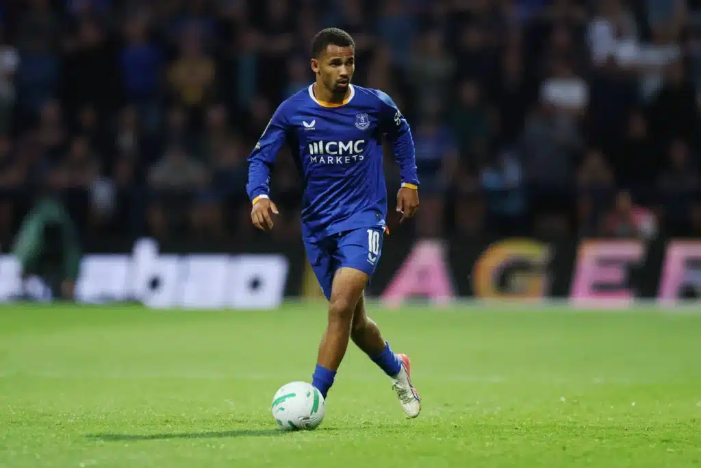 «Manchester Siti» 75 mln yevroga hujumchi oldi