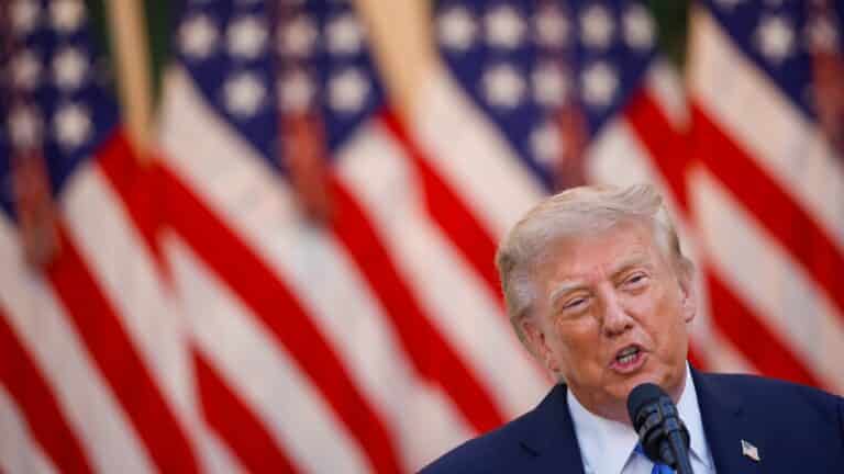 По $5 тыс. американцам за победу в Конгрессе — Трамп выступил с необычным обещанием