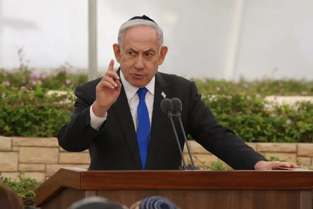 Netanyaxu Eron rejimi tez orada qulashini aytdi