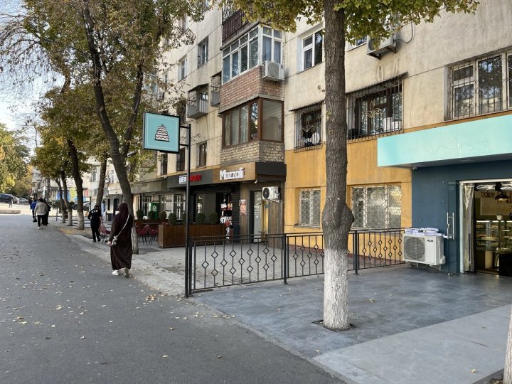 В Узбекистане вывески с названием бизнеса выведут из категории наружной рекламы