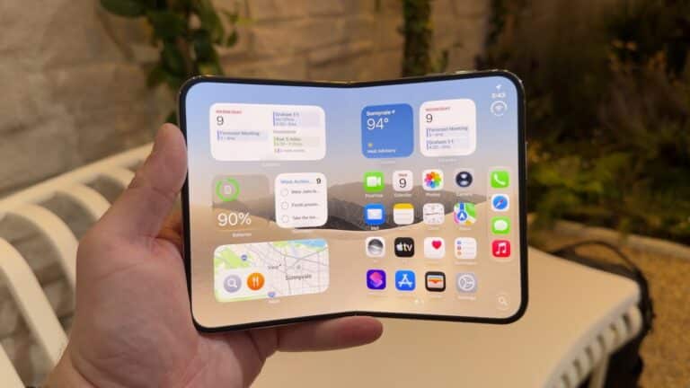 Apple struggles with iPhone Duo hinge as defect rate hits 40%