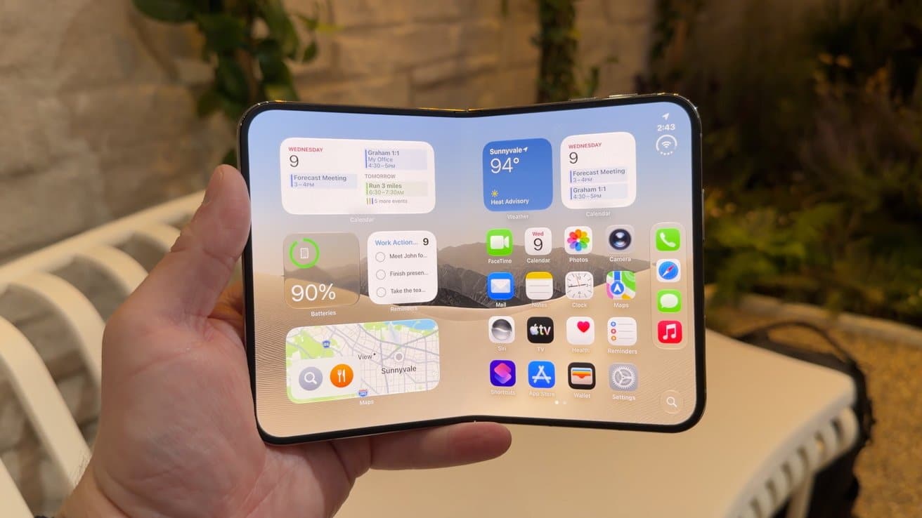 Apple struggles with iPhone Duo hinge as defect rate hits 40%