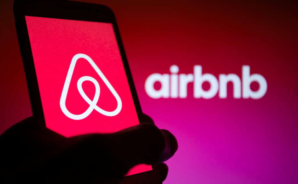 Airbnb запретит требовать от гостей уборку перед выездом