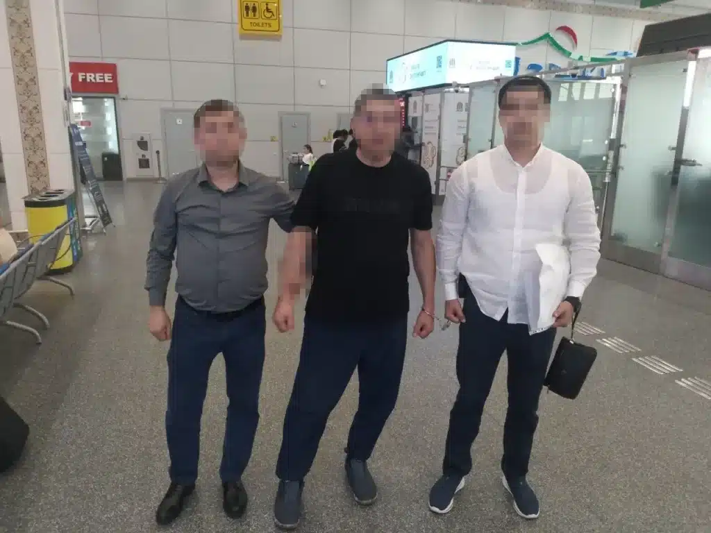 Xalqaro qidiruvdagi jinoyatchi Gruziyadan O‘zbekistonga ekstraditsiya qilindi