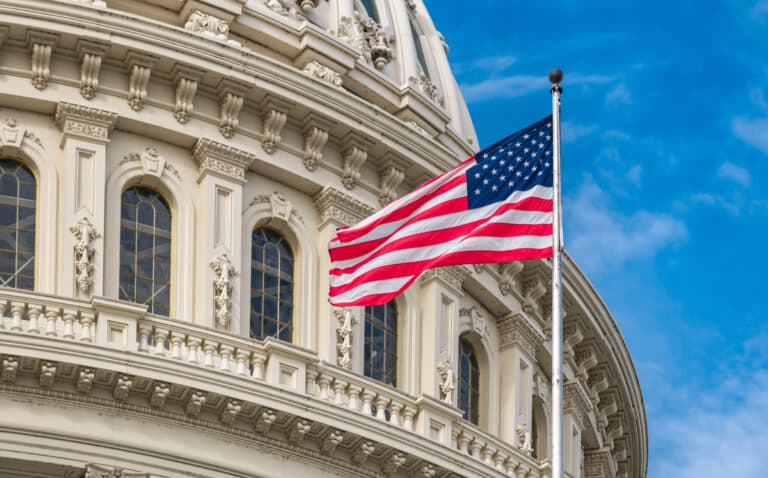 США ввели новые требования по въезду из-за Эболы в Конго