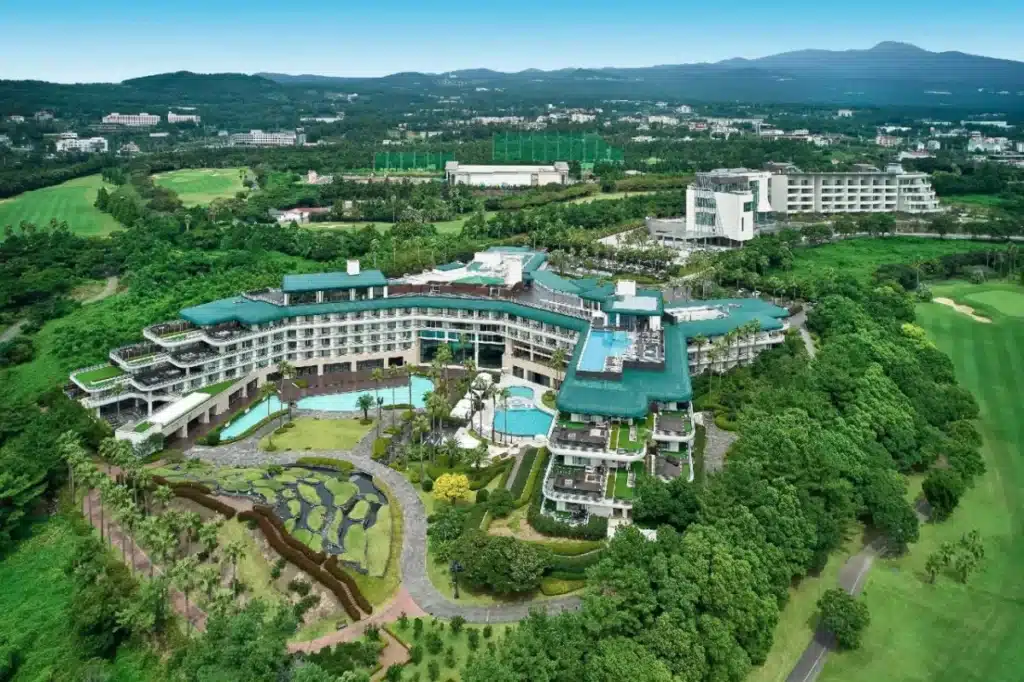 Jeju hotel chlorine leak: 59 hospitalised in South Korea