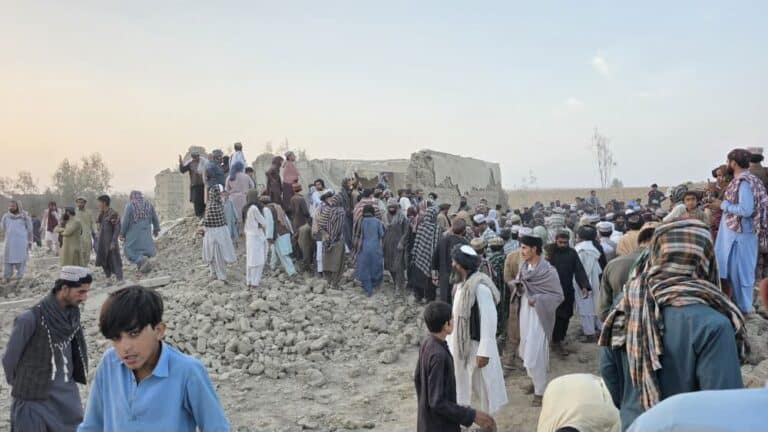 Pakistan launches new airstrikes in Afghanistan, kills nine