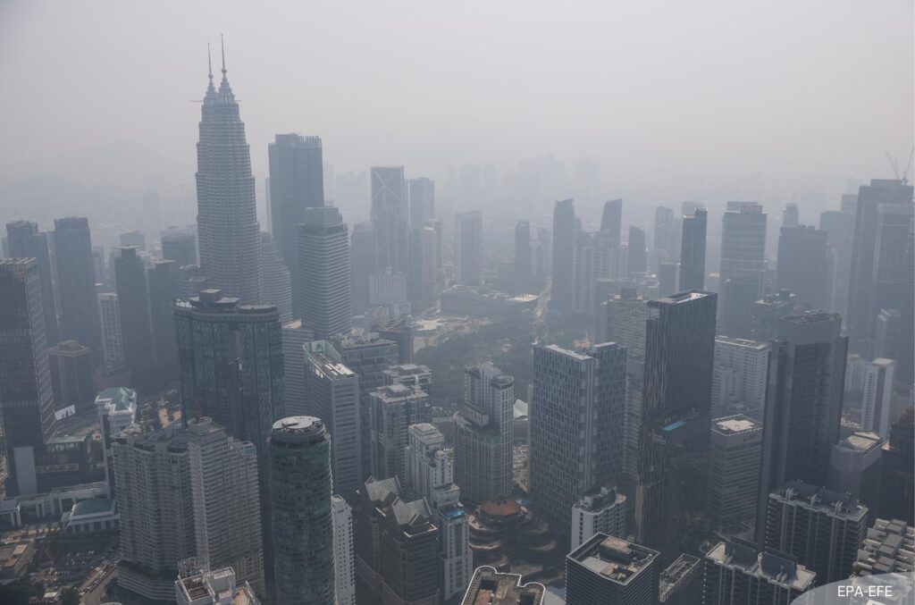 Indonesia names 223 suspects as wildfire haze spreads across Southeast Asia
