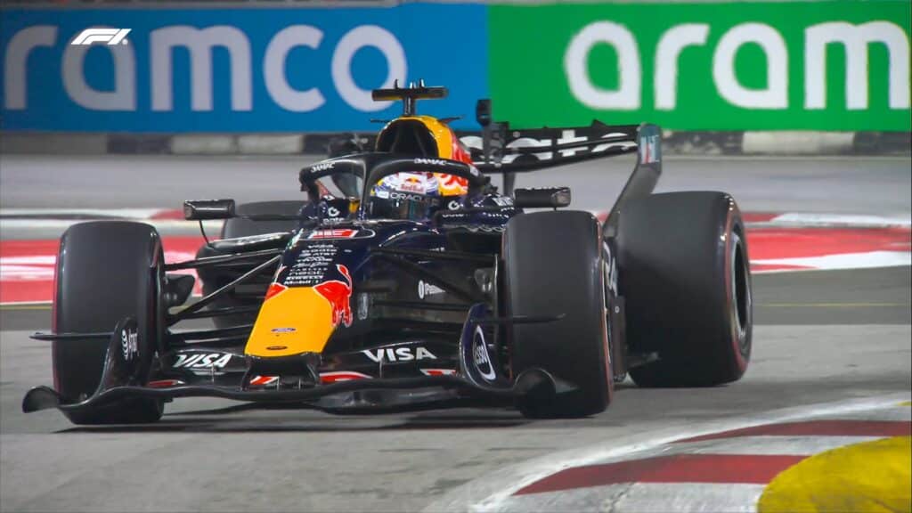 Max Verstappen secures first career Singapore Grand Prix pole