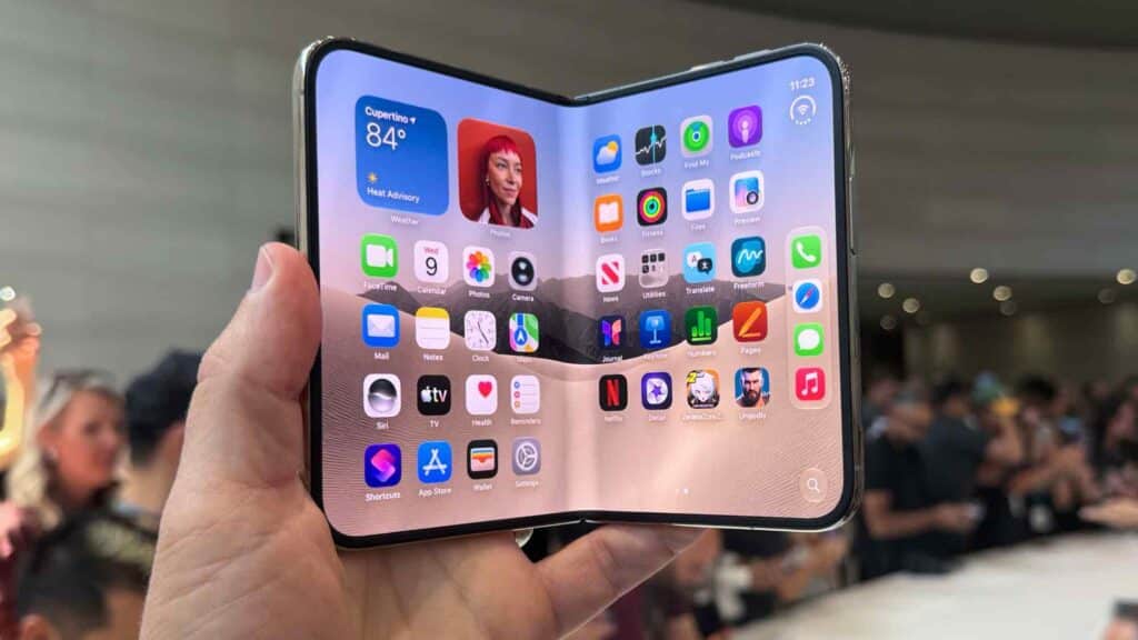 Apple’s iPhone Duo tempts 44% of Android foldable fans