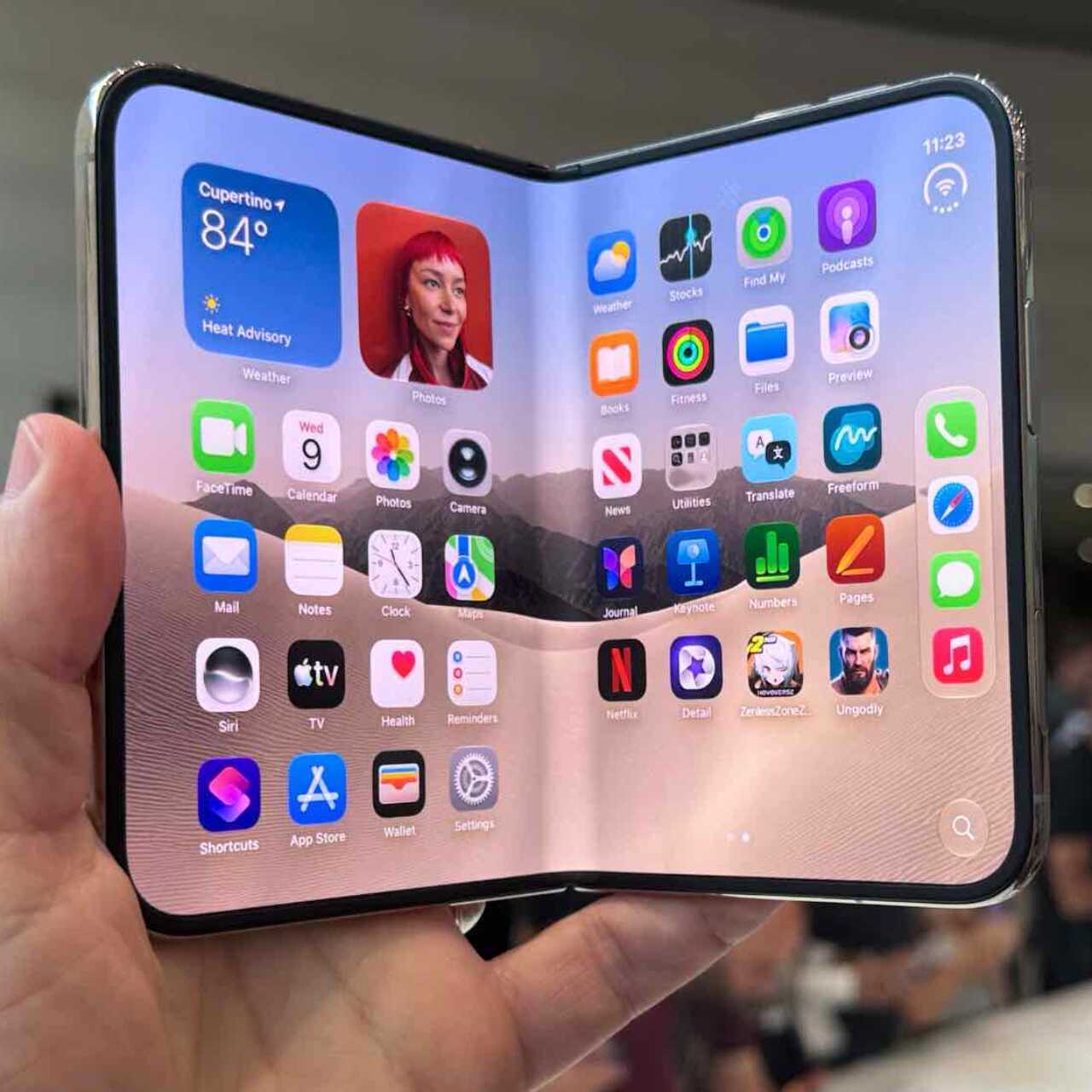 iPhone Pre-Order Checkout Optimization | Premium Device Accessories & Tech Merchandise Opportunity