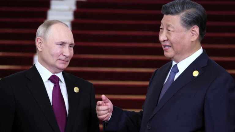 Putin Tramp va Si Szinpinni sammitga taklif qildi