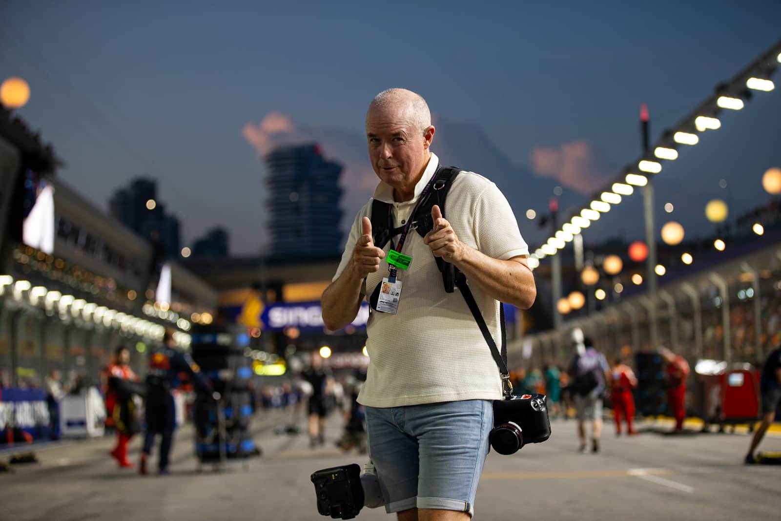 F1 photographer Kym Illman faces camera trouble at Tashkent Airport
