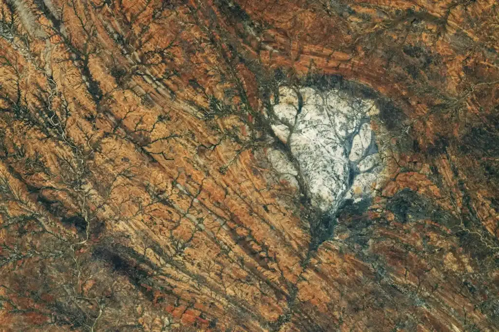 NASA Madagaskardagi Oy bo‘lagini suratga oldi