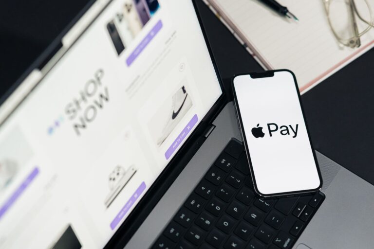 В Узбекистане запустили Apple Pay: какие банки поддерживают сервис