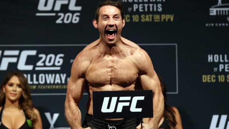 Экс-боец UFC Тим Кеннеди получил ранение на войне в Африке