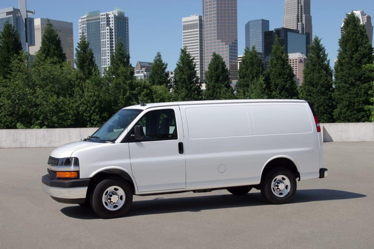Chevrolet Express 2027 narxlari ma’lum bo‘ldi