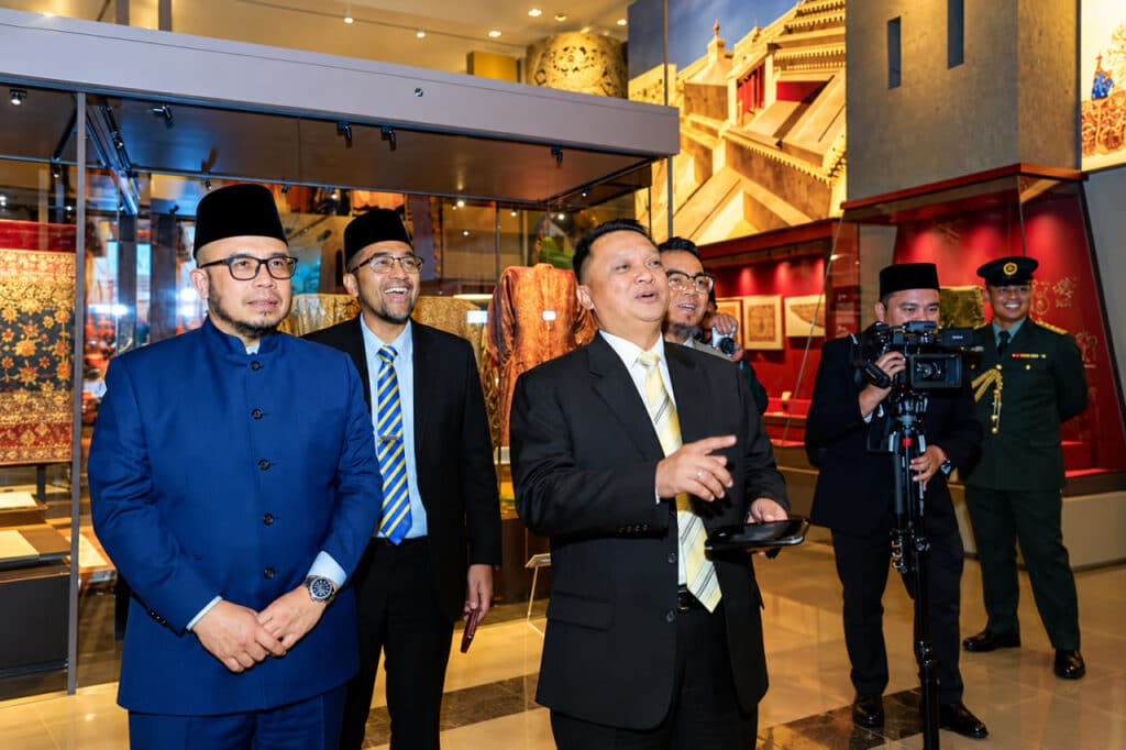 Malayziya shahzodasi O‘zbekistonga keldi — o‘zbek olimlari Malayziyadagi loyihaga jalb qilinadi