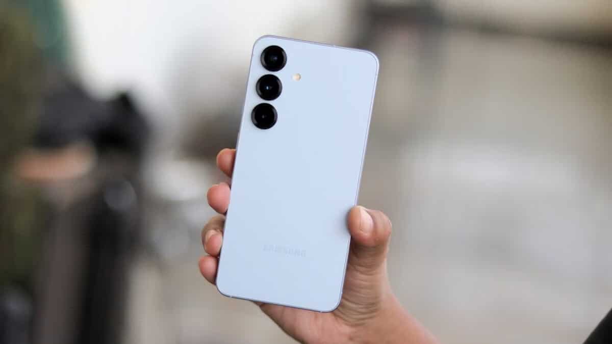 Samsung Galaxy S25 uchun One UI 9.0 Yevropada chiqdi