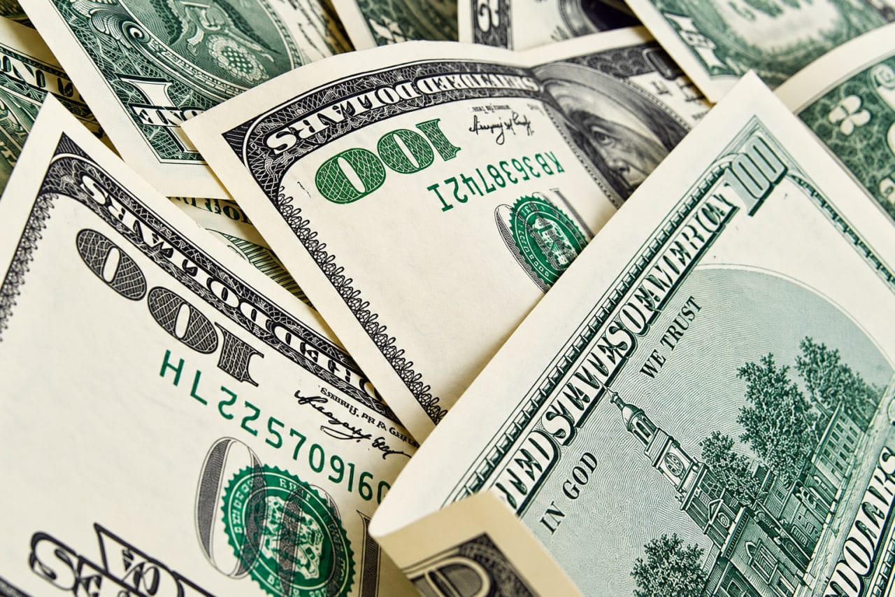 Dollar oshdi: 9-oktabr uchun valyutalar kursi e’lon qilindi