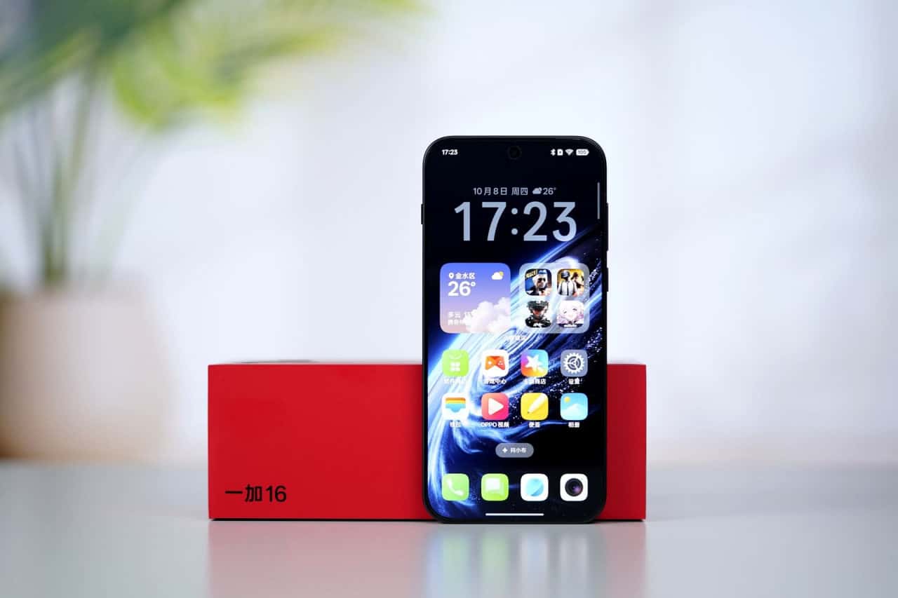 OnePlus 16 9000 mA/soat batareya bilan taqdim etildi