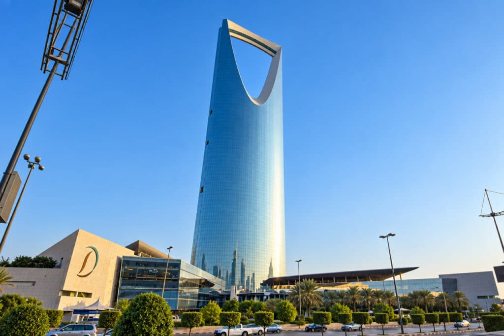 Husiylar Saudiya Arabistoniga yangi raketa hujumi uyushtirdi