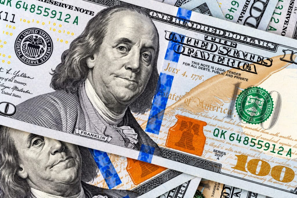 Dollar «qulamoqda»: 20-oktabr uchun valyutalar kursi e’lon qilindi