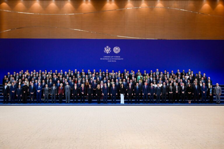 Uzbekistan and US reach $12bn in deals at Samarkand business forum