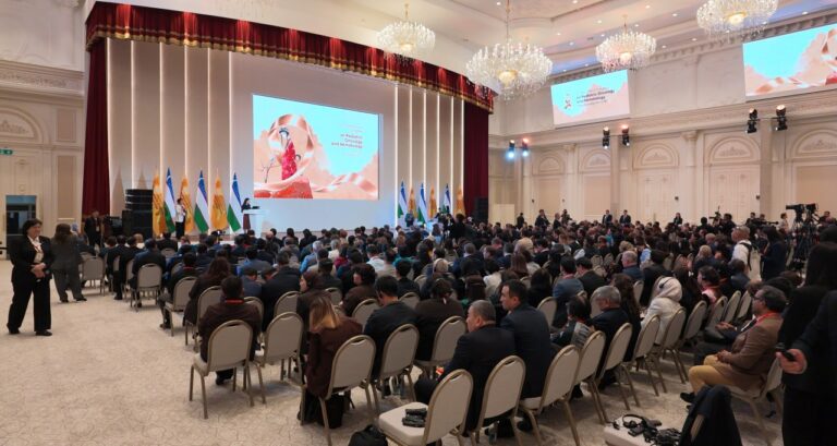 Samarqandda II Xalqaro bolalar onkologiyasi kongressi ötkazilmoqda