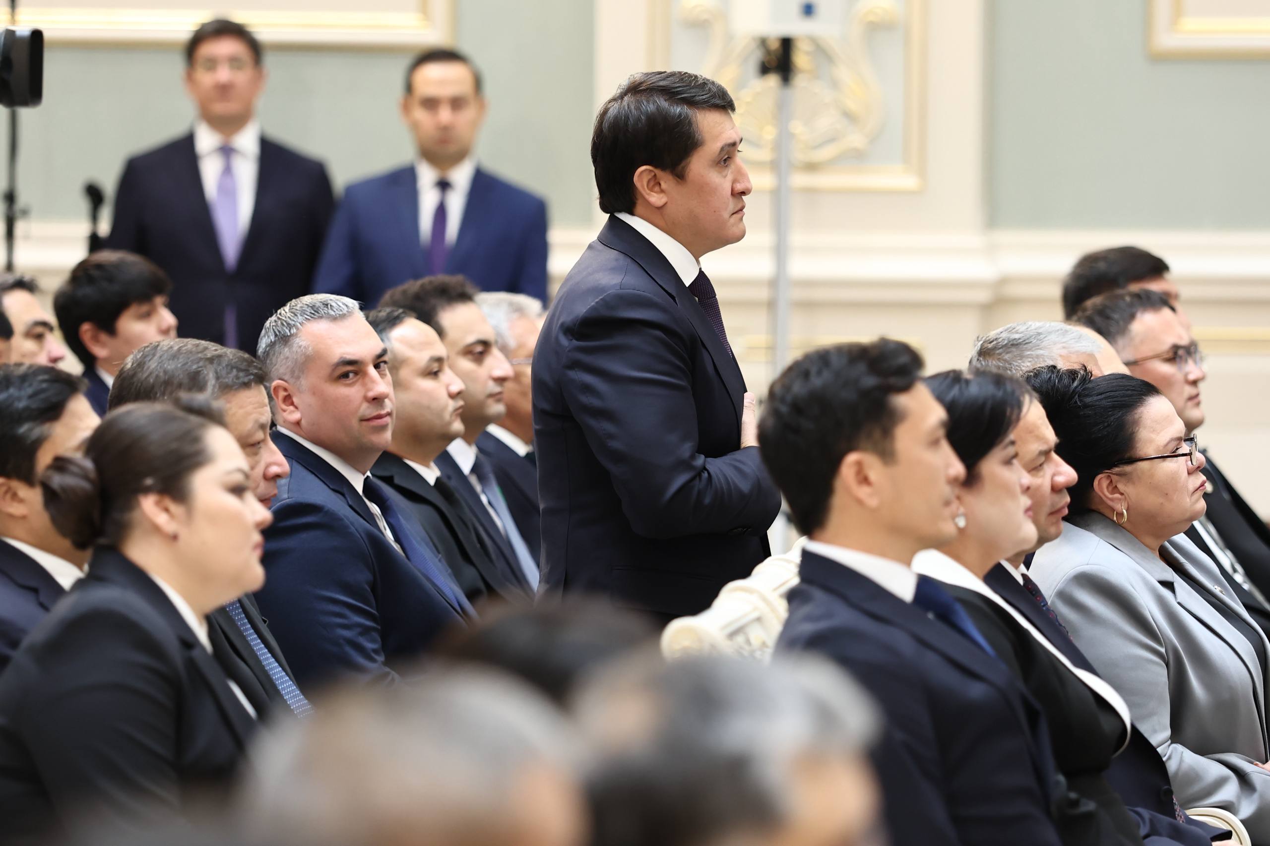 Ixtisoslaşgan tibbiyot markazlari direktorlari bir yillik kontrakt asosida işlaydi