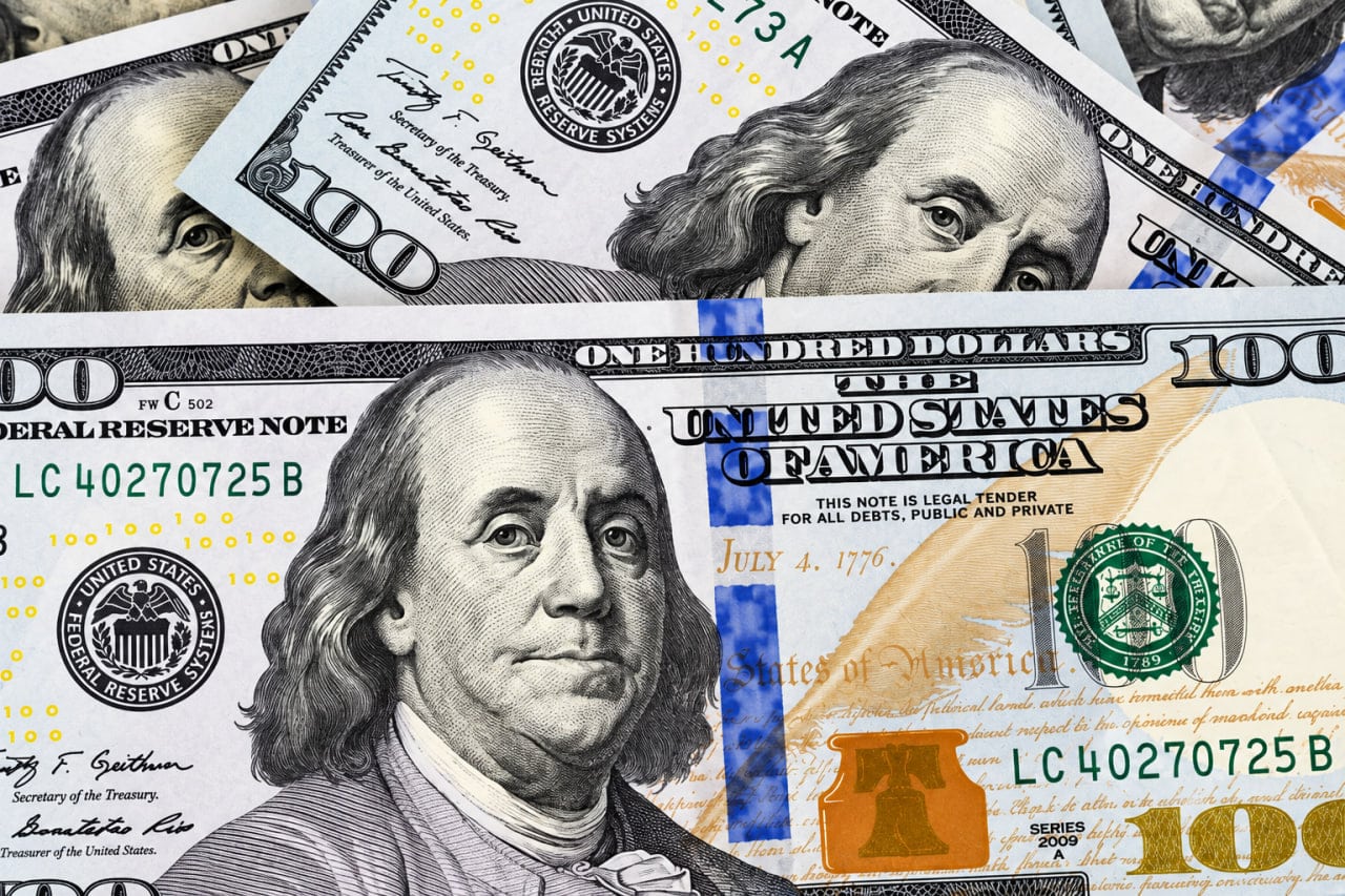 Dollar qulay narxda: 28-oktabr uçun valyuta ayirboşlaş kurslari