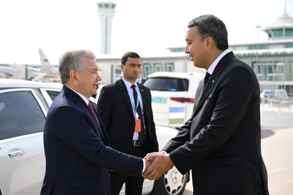 Shavkat Mirziyoyevning Turkmanistonga tashrifi yakunlandi
